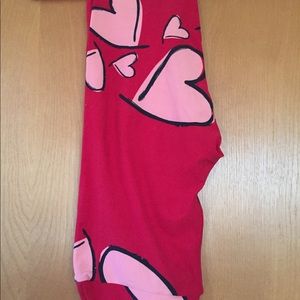 OS Vintage Valentine leggings NWOT